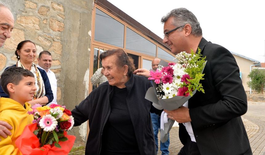 Cumhurbaşkanı Erhürman Karapaşa Köyü'nü ziyaret etti