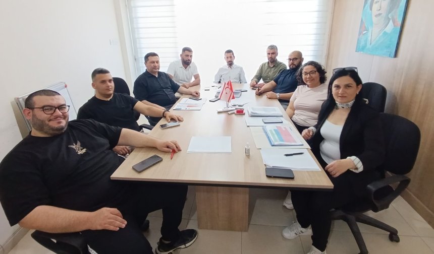 Özgöçmen: "Hemşire yetiştirilmesine yönelik planlı devlet politikası oluşturulmalı"