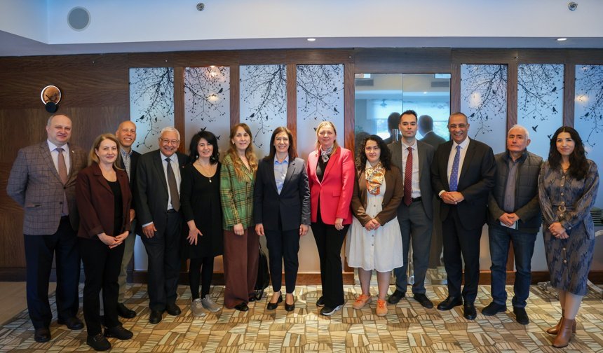 İncirli, Ankara’da gazetecilerle bir araya geldi