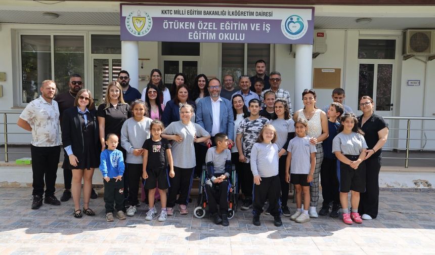 Sadıkoğlu: “Çocukların yüzündeki tebessüm her şeye değer”
