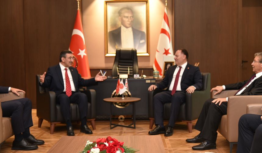 TC Cumhurbaşkanı Yardımcısı Yılmaz, Cumhuriyet Meclisi Başkanı Öztürkler’i ziyaret etti