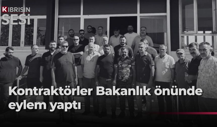 Alacaklarını isteyen kontraktörler bakanlık önünde eylem yaptı