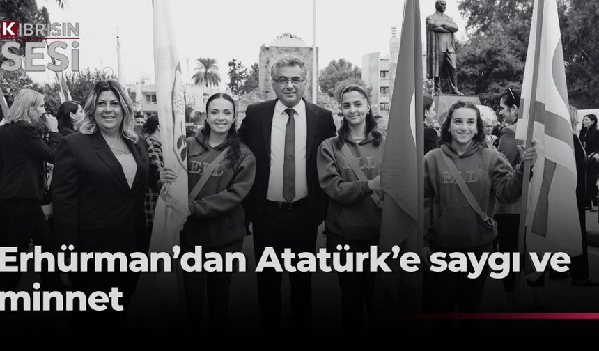 Cumhurbaşkanı Tufan Erhürman, 29 Ekim Cumhuriyet Bayramı nedeniyle Lefkoşa Atatürk Anıtı önünde düzenlenen törene katıld